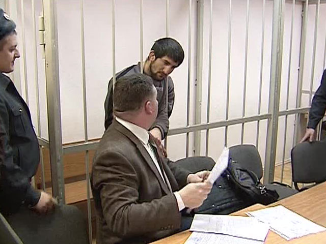 Друзья Мирзаева заявляют в суде, что погибший студент вел себя вызывающе