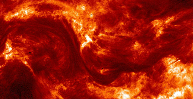 Изображение солнечной короны, полученное с помощью телескопа Hi-C (фото NASA).