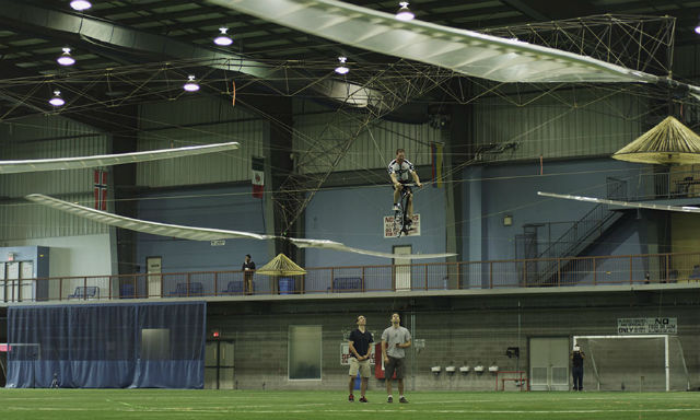 Высота полёта мускулолёта Atlas составила 3,3 метра (фото Martin Turner). 