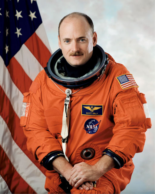 Скотт Келли полетит на МКС вместе с нашим соотечественником, космонавтом и героем России Михаилом Корниенко (фото Wikimedia Commons, NASA). 