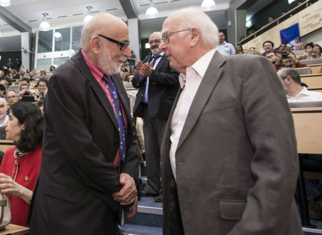 Лауреатами Нобелевской премии по физике 2013 года стали Франсуа Энглер (слева) и Питер Хиггс (фото CERN). 