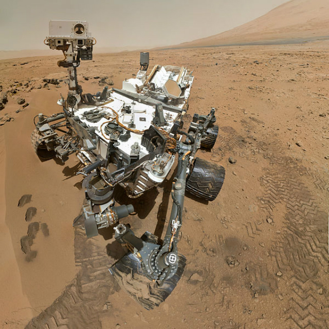 В настоящее время команды слишком долго доставляются на марсоходы, но новый интерфейс поможет справиться с этой проблемой (фото NASA/JPL-Caltech/Malin Space Science Systems/Wikimedia Сommons).
