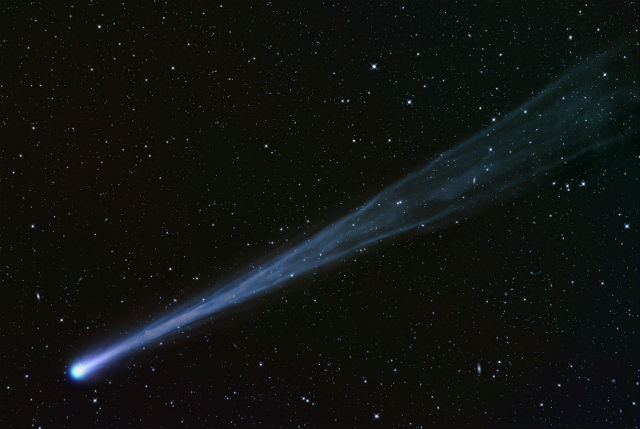 Такой комету ISON можно было наблюдать в телескоп 16 ноября 2013 (фото Waldemar Skorupa (Kahler Asten, Germany), spaceweather.com).