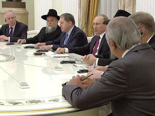 Путин предложил евреям спасаться от антисемитизма в России
