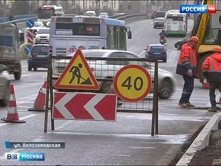 Дороги обновляют, пока столица спит