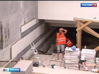 Трудности перехода: затянувшийся ремонт вестибюлей метро возмущает москвичей
