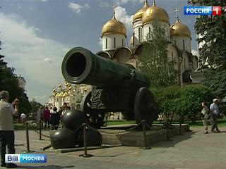 Московский Кремль разработал для инвалидов по зрению проект "Музей наощупь"