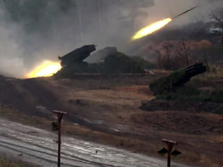  war artillery demonstrates impressive firepower near 
