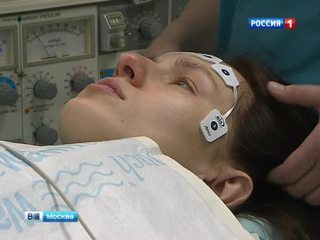В институте им.Бурденко пациентке сразу после родов провели сложнейшую операцию на мозге