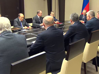 Владимир Путин провел заседание Совбеза