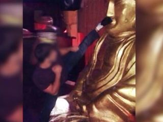 Вандал снял на видео, как осквернял статую Будды