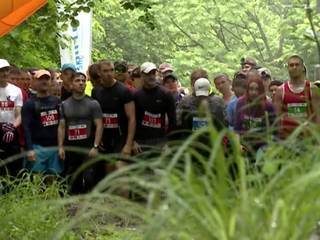 В Приморье марафонцев заставили бежать через дикие земли
