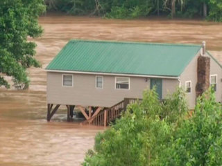 В США 24 человека погибли из-за наводнений