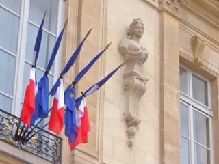 Бернар Казнёв: Франция ранее не встречалась с таким методом действий террористов