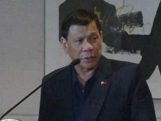 Президент Филиппин решил проститься с США и вновь обозвал Обаму