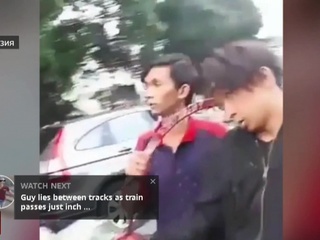 Индонезиец вышел из драки с серпом в голове