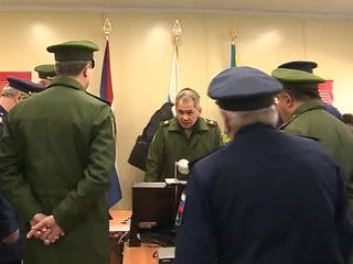 Шойгу проинспектировал зенитную ракетную бригаду в Красноярском крае
