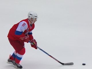 Путин забросил семь шайб в хоккейном гала-матче НХЛ