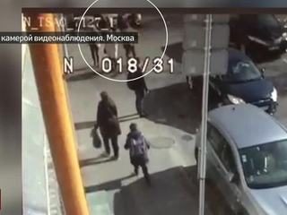 Водитель BMW избил женщину на глазах ее детей