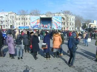 На патриотический митинг в Севастополе собрались 5 тысяч человек