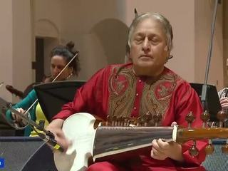В Москве пройдет совместный концерт индийского виртуоза и Государственного академического камерного оркестра