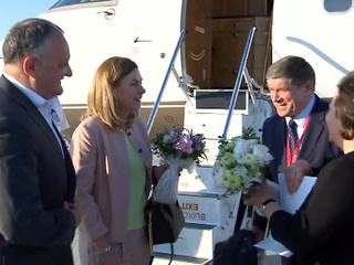 Президент Молдавии Игорь Додон прибыл в Россию для участия в ПМЭФ