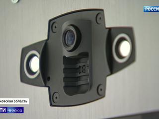 Камеры с распознаванием лиц установят на дверях подмосковных многоэтажкек