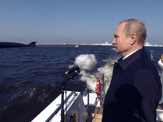 День ВМФ: президент Путин откроет торжественный смотр кораблей в Петербурге