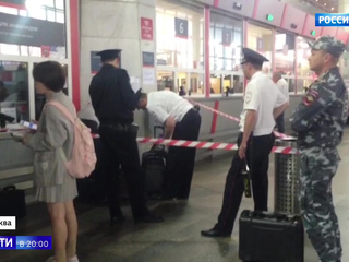 Очевидец нападения на Курском вокзале: он был в невменяемом состоянии, никого не подпускал