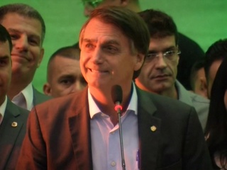 Фаворит президентской гонки в Бразилии отказался от участия в дебатах