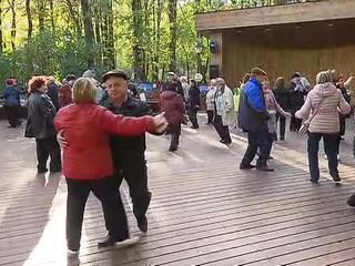 В Москве отмечают день пожилых людей