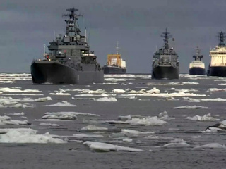 Отряд боевых кораблей Северного флота прибыл в Североморск после арктического похода