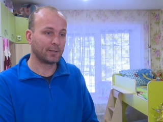 Многодетный отец из Воронежа продает машину, чтобы вернуть долг департаменту соцзащиты