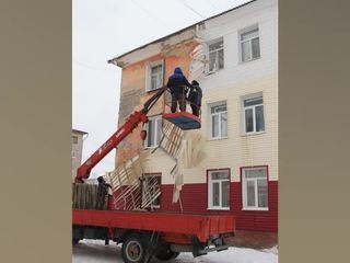 С дома в Свердловской области сдуло следы капремонта
