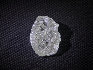 На карьере Удачный найден редкий алмаз в 190 карат