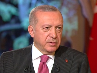 Эрдоган: НАТО пославляет оружие террористам