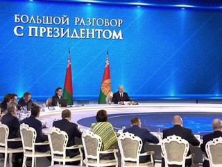Лукашенко согласился на общий рубль с Россией
