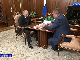 Глава Волгоградской области рассказал Путину о выполнении майского указа