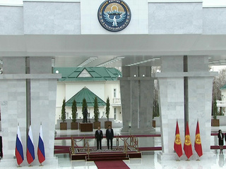 Встреча в узком кругу: Россия и Киргизия подтвердили союзнические отношения