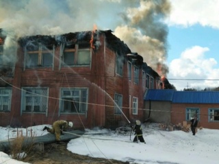 Пожар в школе села Казачинское Иркутской области потушен