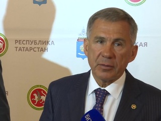 Минниханов приехал с официальным визитом в Астраханскую область