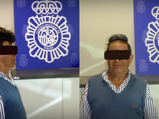 В Барселоне задержали пенсионера, спрятавшего под париком кокаин
