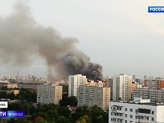 На Талдомской улице в Москве загорелся производственный цех
