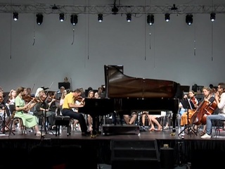 Оркестр Бриттена - Шостаковича готовится к большому туру