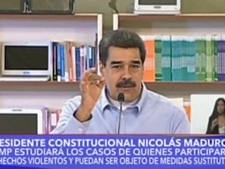 Мадуро подписал ряд соглашений с оппозицией