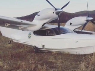 Место аварийной посадки самолета-амфибии сняли на видео