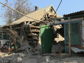 Украинские силовики обстреляли два поселка на западе Донецка