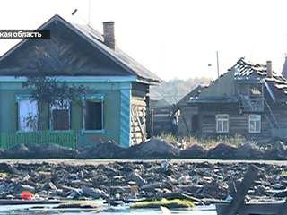 Жизнь после потопа: успеют ли до зимы достроить жилье в Иркутской области?