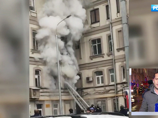 Пожар в старом доме в центре Москвы тушили около 100 человек