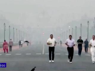 Небывалый смог в Индии повлиял на жизнь Нью-Дели и визит Меркель